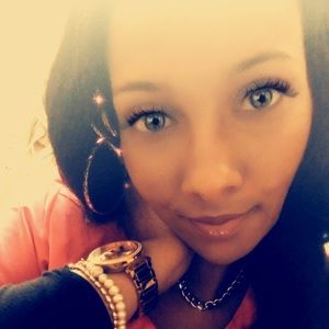 Meet your Posher, Stacey